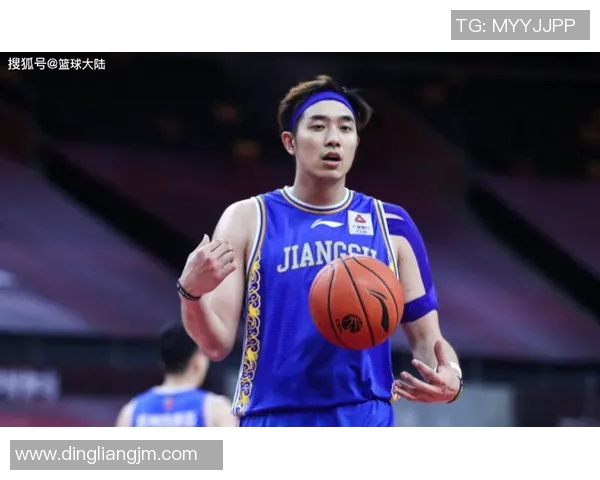 吴冠希带领球队勇闯赛季新高峰展现篮球魅力与团队精神